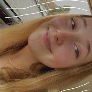 Meet your Posher, Leah